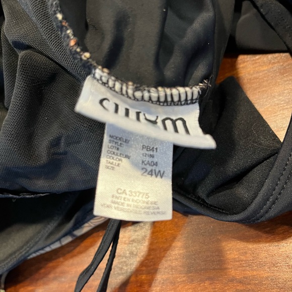 One Piece Bathing Suit - Picture 2 of 5